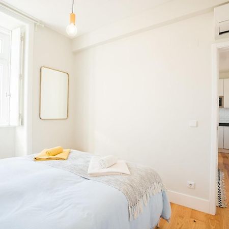 Guestready - Chic And Vibrant Stay Near Anjos Lisbon Luaran gambar