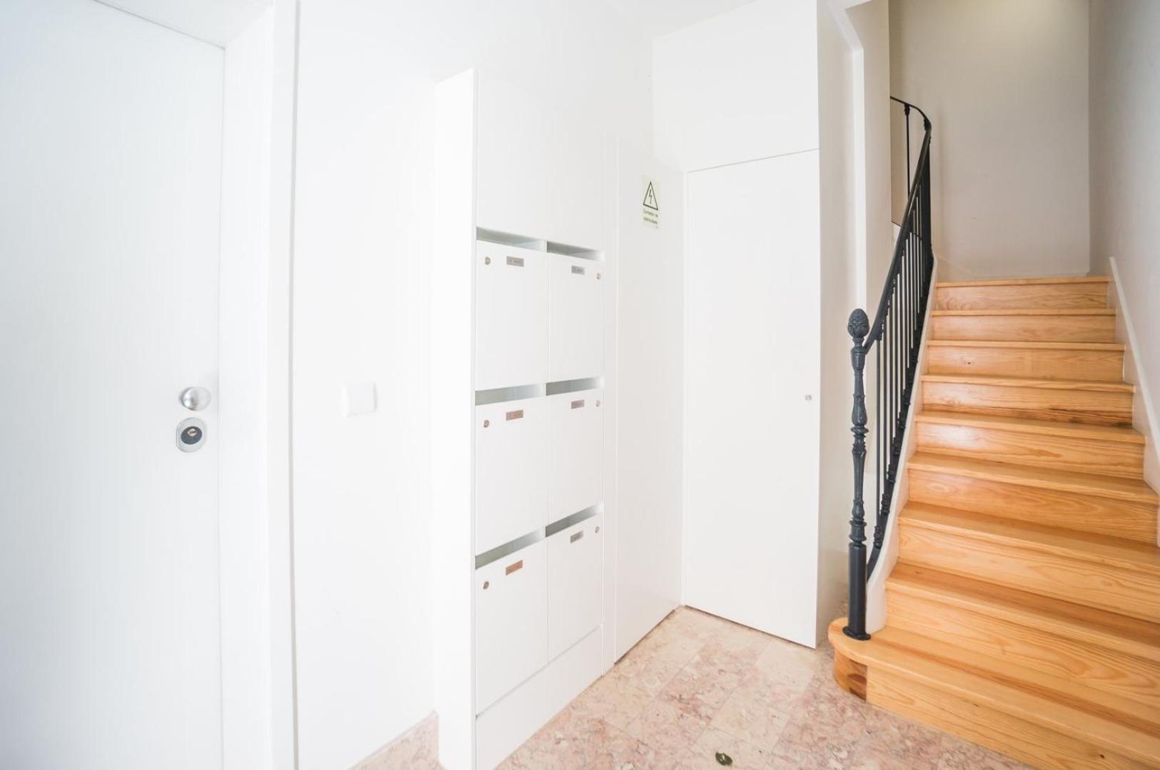 Guestready - Chic And Vibrant Stay Near Anjos Lisbon Luaran gambar