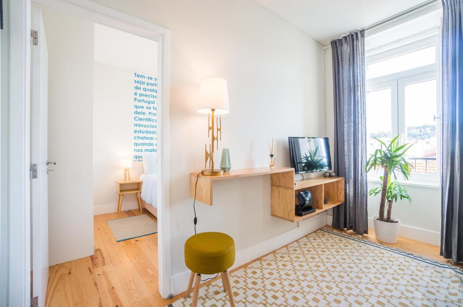 Guestready - Chic And Vibrant Stay Near Anjos Lisbon Luaran gambar