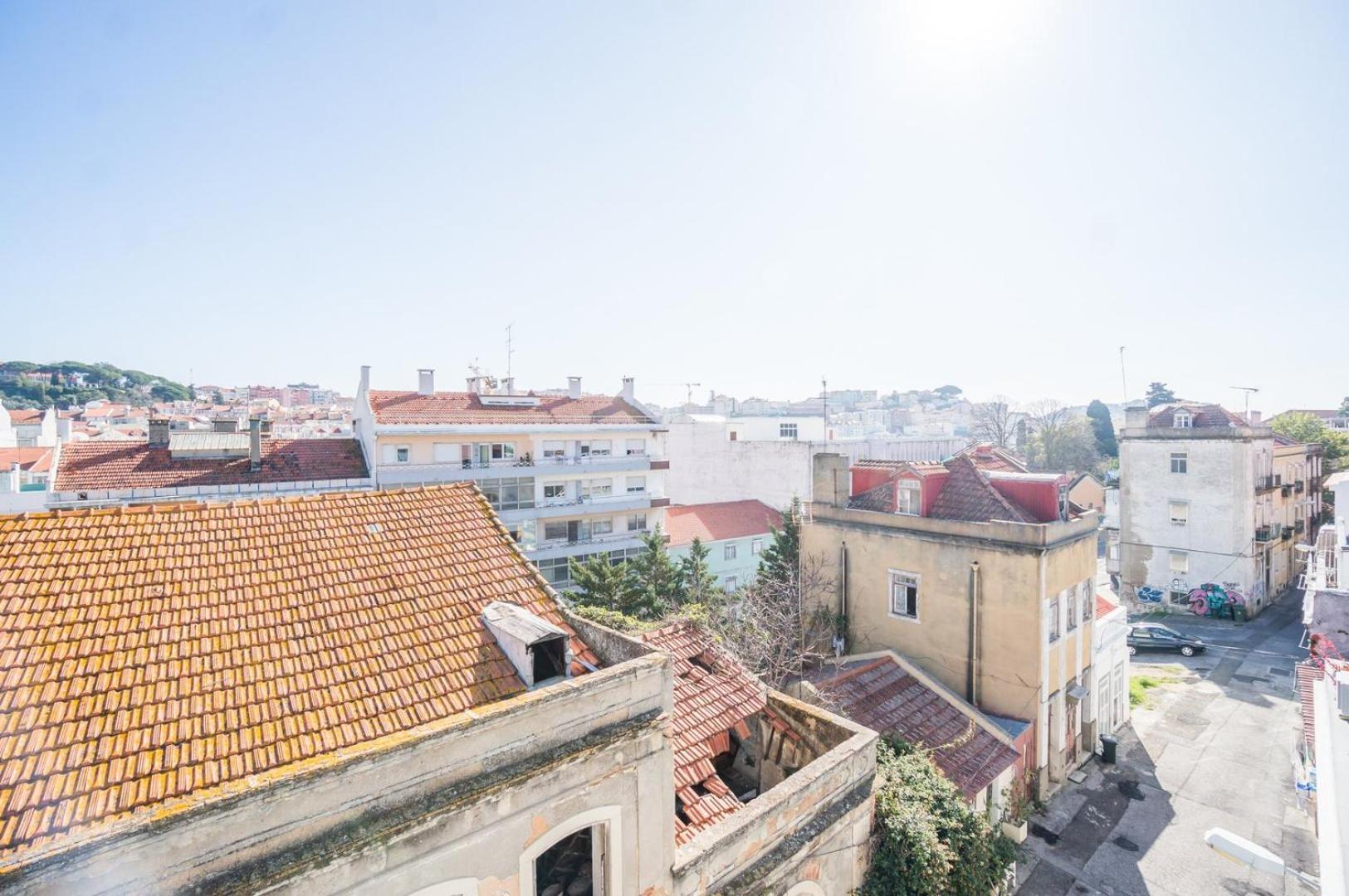 Guestready - Chic And Vibrant Stay Near Anjos Lisbon Luaran gambar