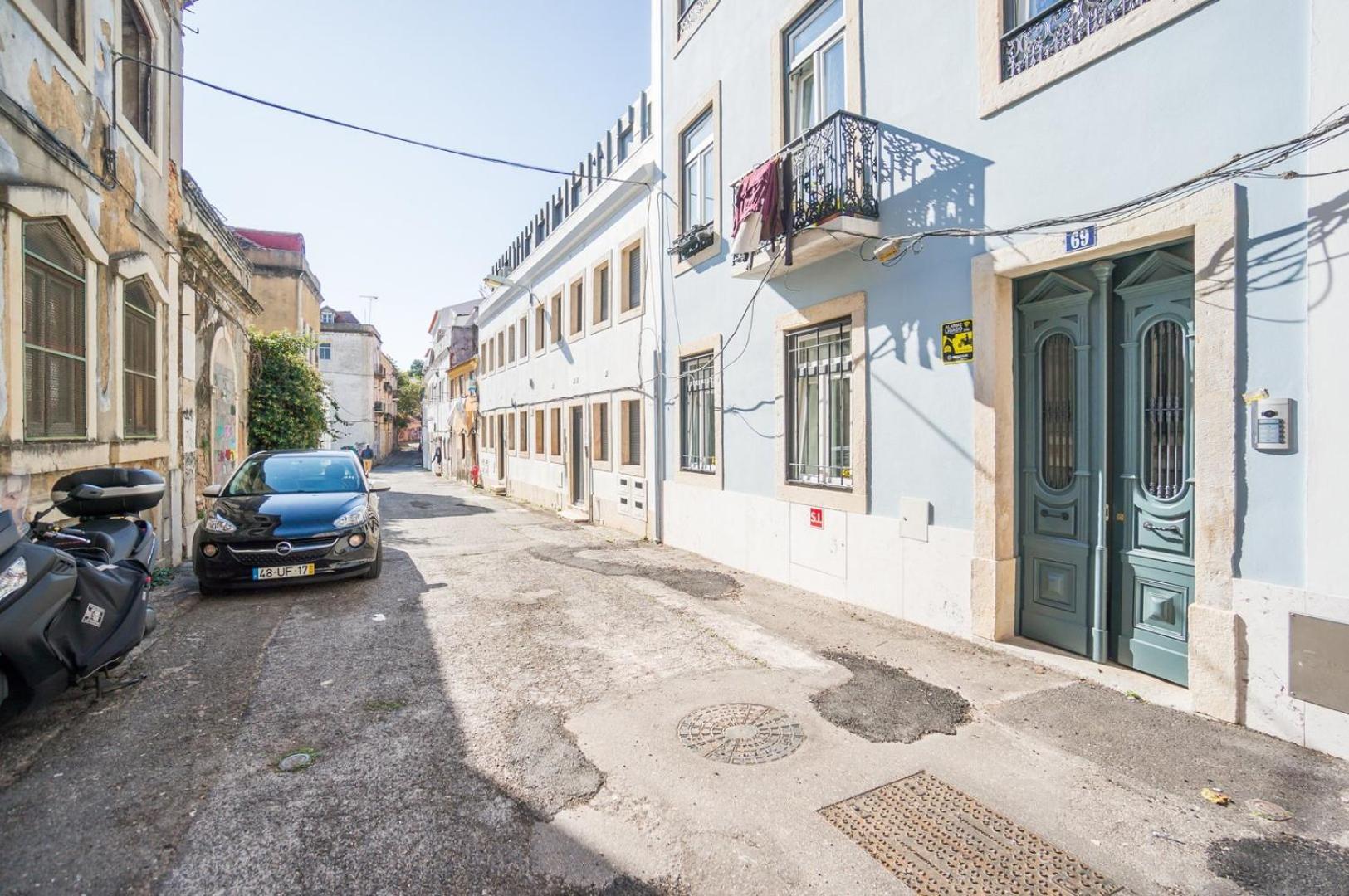 Guestready - Chic And Vibrant Stay Near Anjos Lisbon Luaran gambar